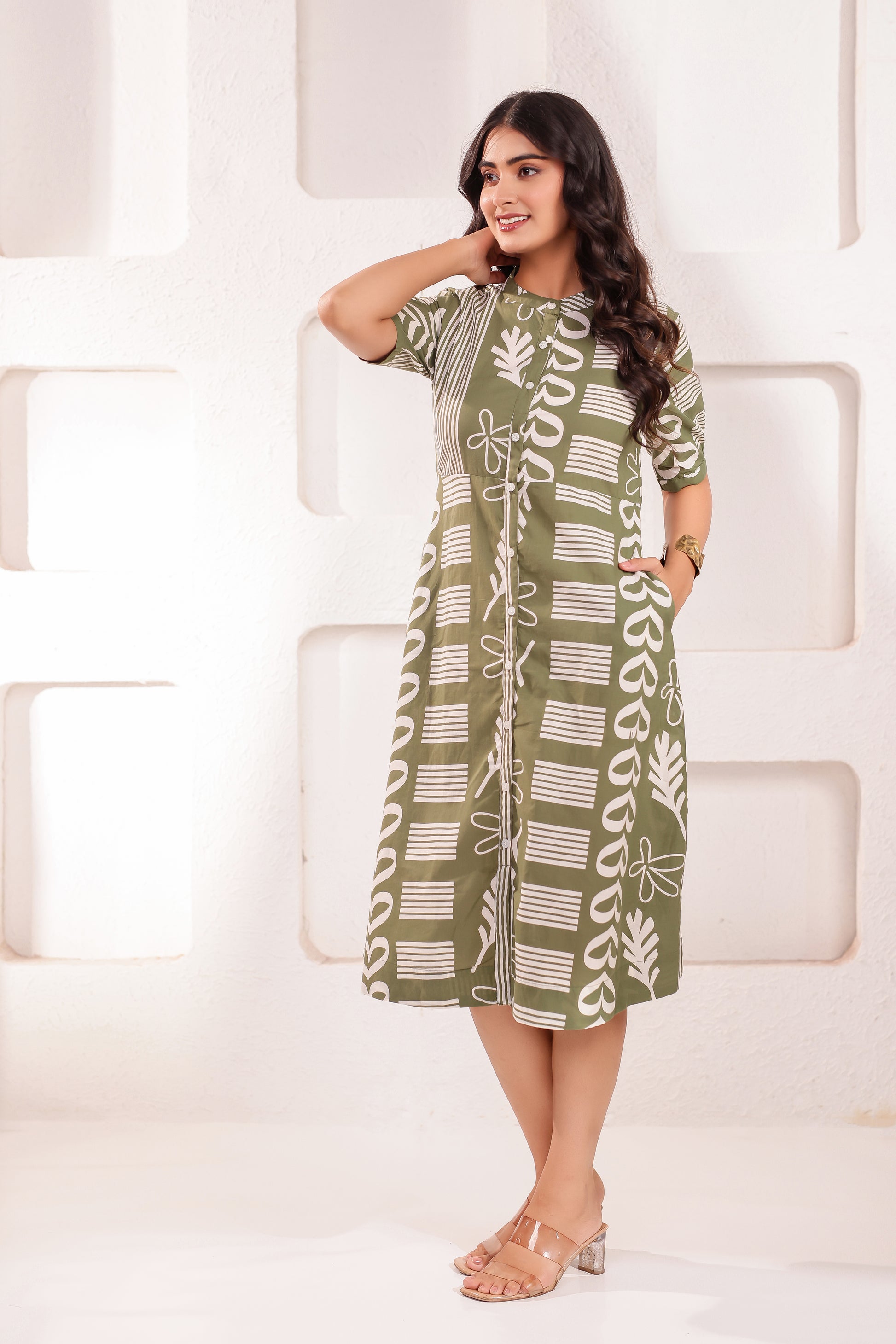 Stylish A-Line Designed Midi Dress