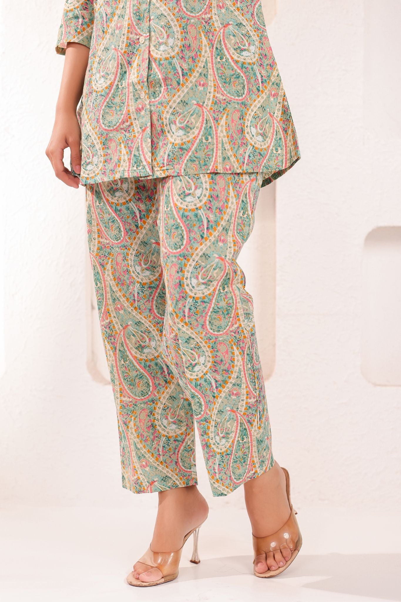 A-Line Classic V-neck Printed Co-ord Set