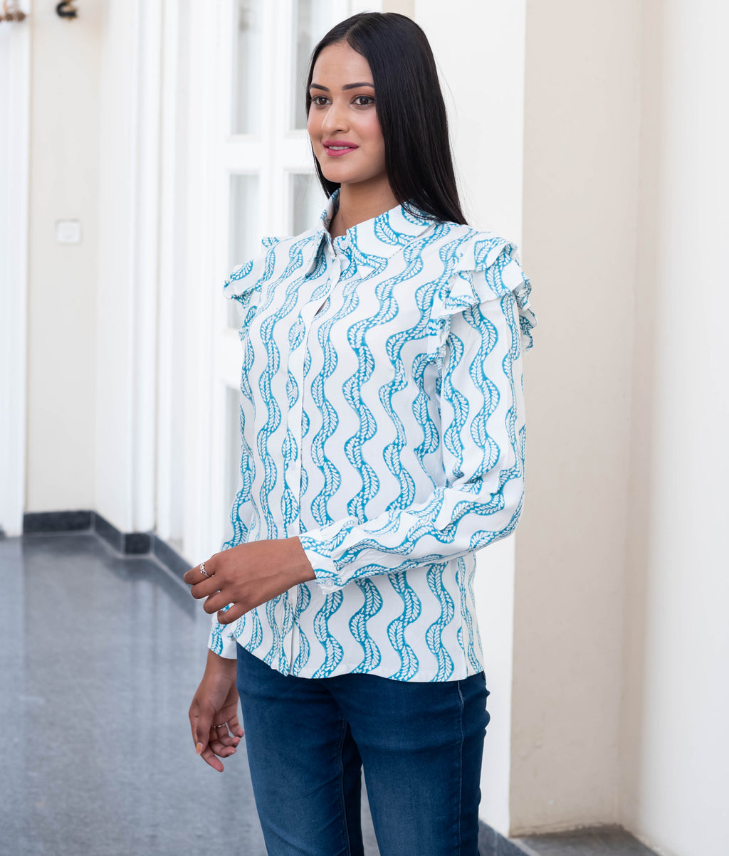 Wave Print Ruffle Shoulder Shirt